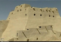 قلعة "سب" التاريخية.. أطول مبنى طيني في ايران 
