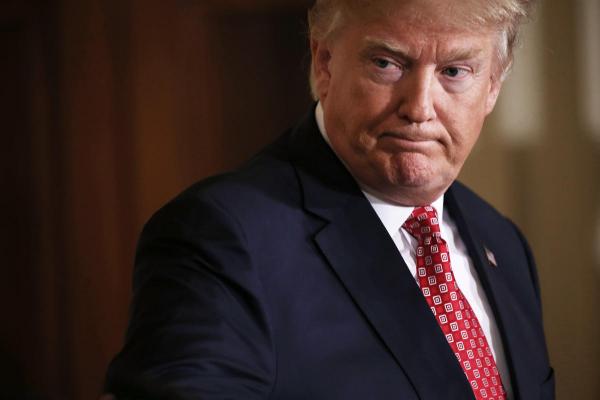 على الرغم من تحذيرات الجنرالات.. ترامب يقع في الفخ