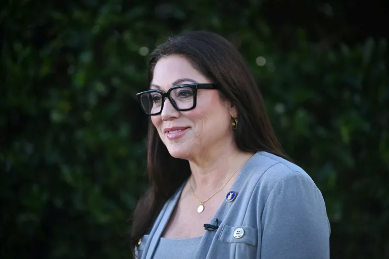 رحيل وزيرة العمل الأمريكية يثير جدلا سياسيا