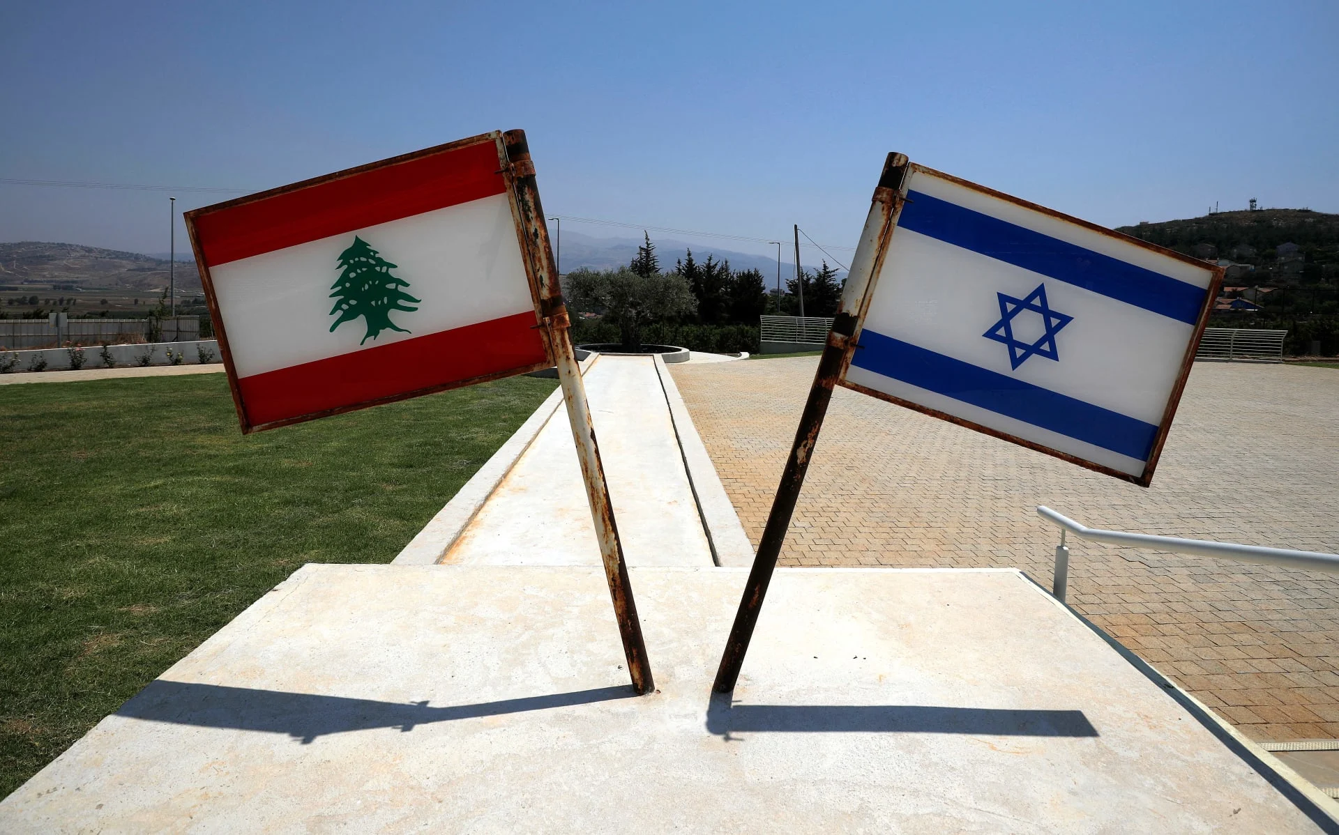 فصل قوات وترسيم حدود.. تفاصيل مفاوضات واشنطن