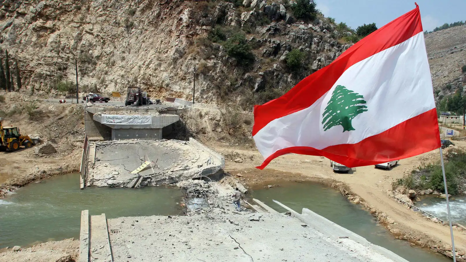 ماذا يُعدّ البنتاغون في جنوب لبنان؟
