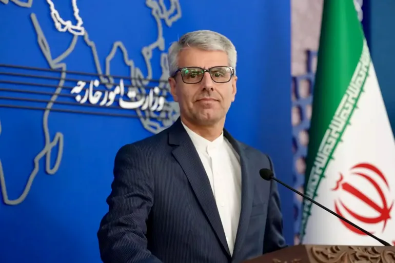 إيران تؤكد استمرار العقبات أمام اتفاق وقف الحرب
