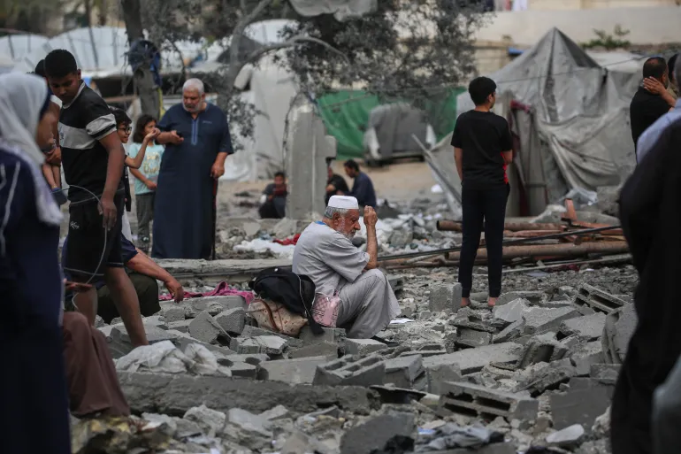 مجزرة جديدة تستهدف مخيما للنازحين غربي خان يونس
