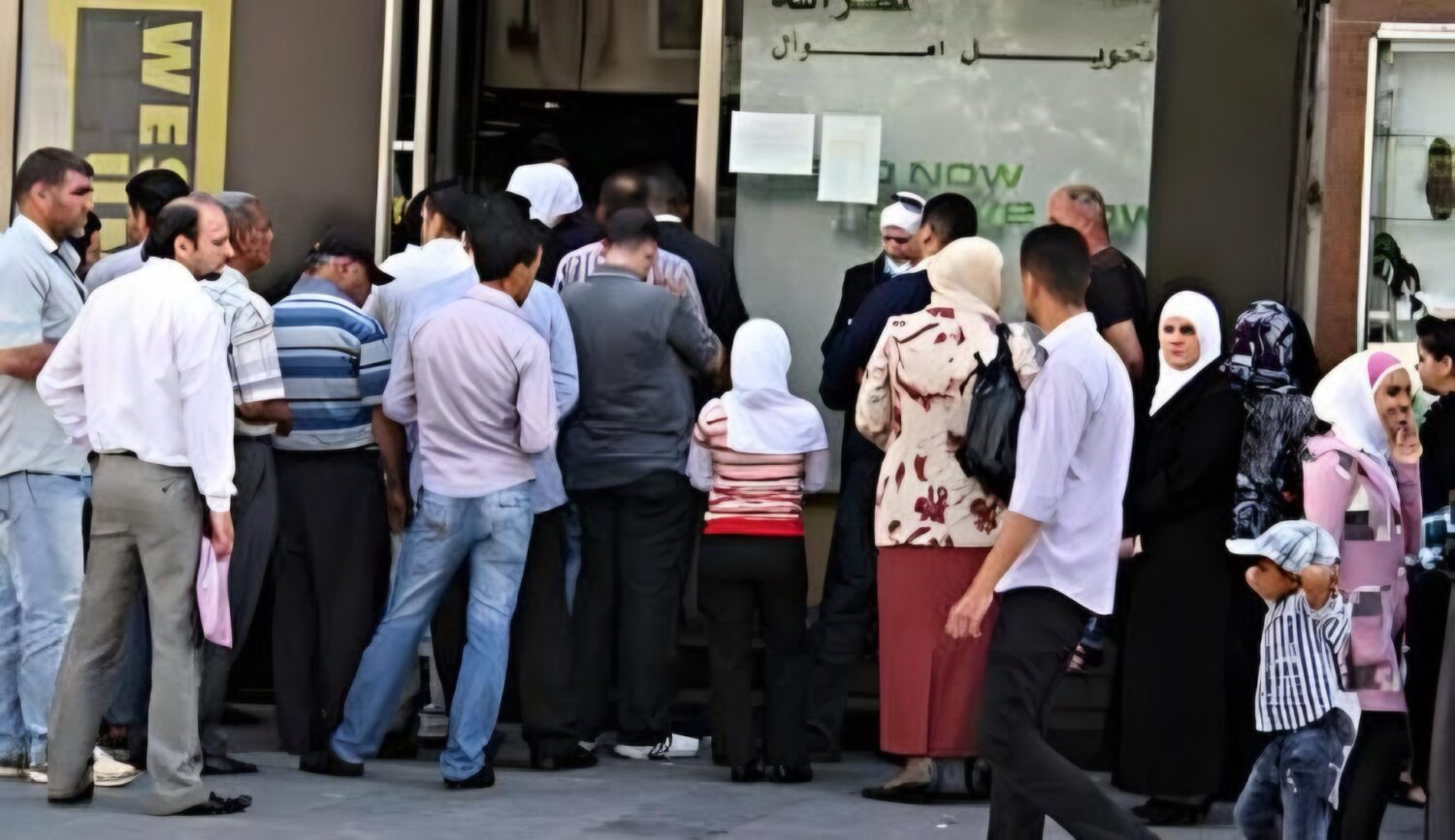 حوالات المغتربين تنعش الأسواق السورية بعيد الأضحى
