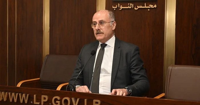 النائب عبدالله لـ"آسيا": توقيت زيارة جنبلاط الى قطر دقيق وهذا موقف الشرع تجاه لبنان