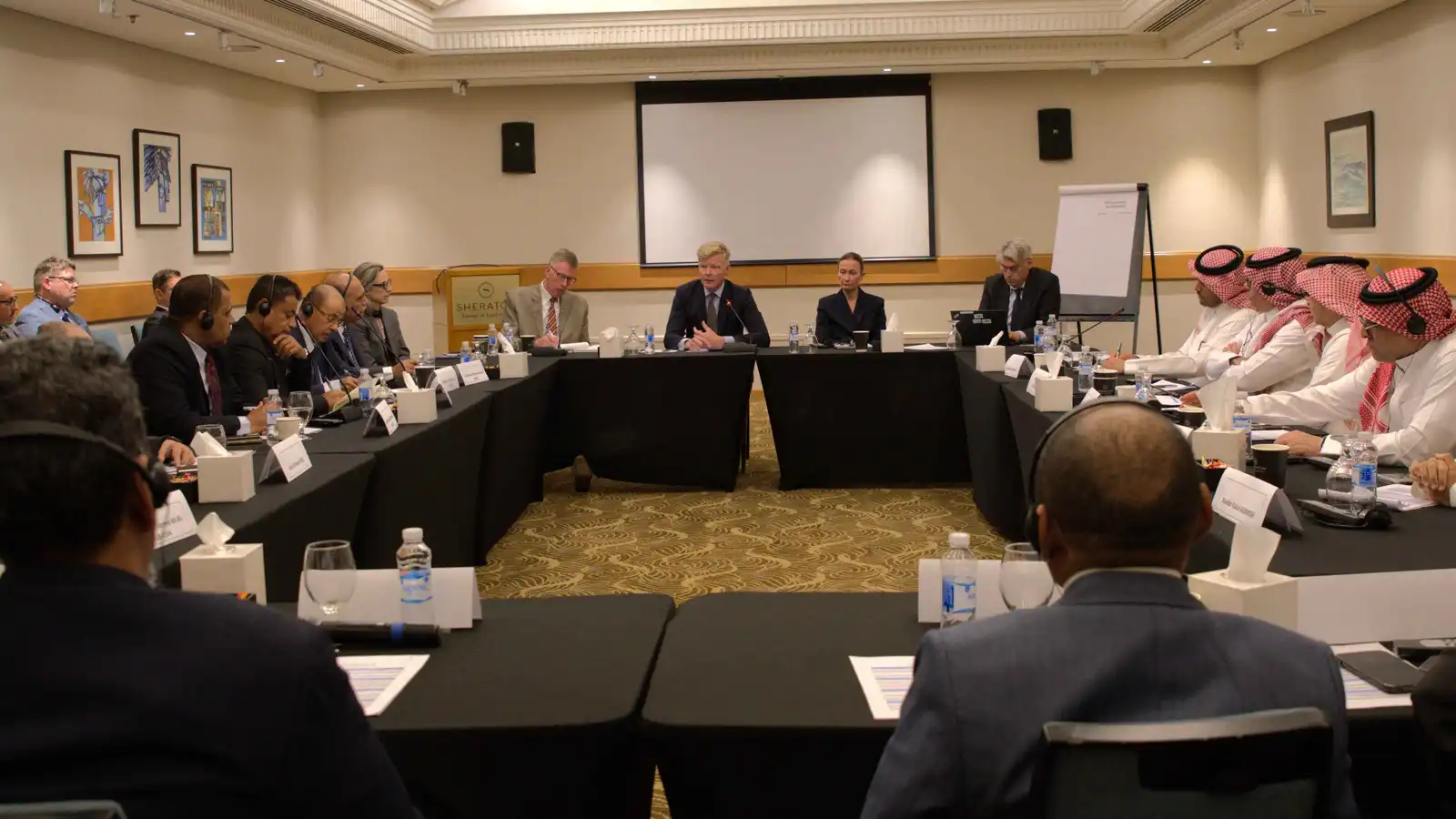 عمّان تستضيف مشاورات جديدة بين الحكومة اليمنية والحوثيين