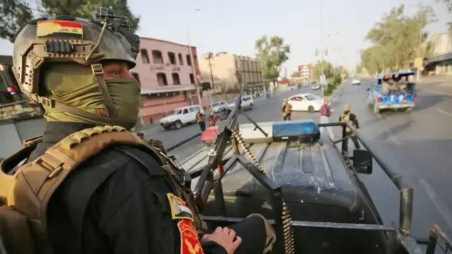 حملة الفساد بالعراق تتوسع وتطال مسؤولين ونوابا بارزين