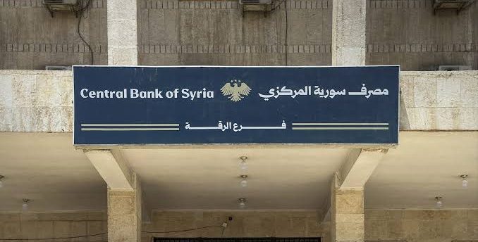 الرقة بين الليرتين.. أزمة استبدال تفتح باب الاستغلال