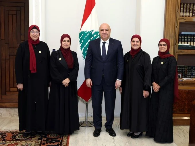 وفد إماراتي كبير إلى بيروت.. الاستثمار على طاولة بعبدا