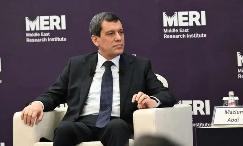 مستقبل الكرد في سوريا.. عبدي يطالب بضمانات دستورية