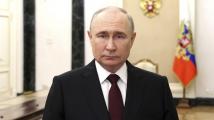 بوتين يعفو عن 52 امرأة مدانة بأحكام قضائية