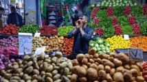 غلاء الأسعار في إدلب يزيد معاناة الأهالي مع حلول شهر رمضان