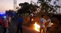 محتجون أشعلوا الأعشاب أمام معمل دير عمار الحراري والسبب؟