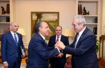 القاهرة تمهد الطريق لعودة السلطة الفلسطينية