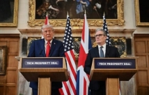 ترامب يهاجم المملكة المتحدة ويصف قرارها بالغباء البالغ