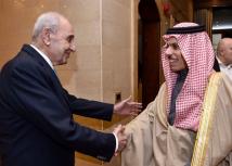 دخول سعودي على خط أزمة لبنان.. ماذا حملت زيارة بن فرحان؟