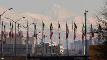 طهران تتمسك بشروطها وتعدّل مسار التفاهم