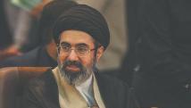 ستة أشهر من الصمت.. ماذا يجري مع مجتبى خامنئي؟ 