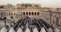 بعد 13 عاماً من التوقف.. عودة الحياة للمسجد الأموي بحلب