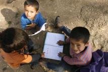 أزمة تعليم شرق سورية و ‏‎الأطفال أبطال في الشمال