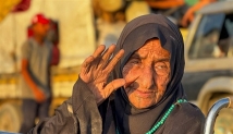 جازية.. فلسطينية عمرها قرن تعيش نكبتين ونكسة وتُهجّر من جديد في غزة
