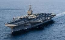 التوتر يزداد: حاملة الطائرات إلى بحر العرب