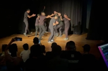 مسرح الحرية يعكس النزوح الفلسطيني بالدراما