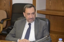 النائب د.عماد الحوت لـ"آسيا نيوز": مصلحة لبنان العليا تقتضي العمل لمنع تحويل لبنان إلى جزء من معادلة “ربط الساحات”