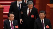 عراك بين موظف والرئيس الصيني السابق في مؤتمر الشيوعي 