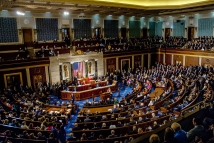 “النواب الأمريكي” يوافق على مقترح لإنقاذ واشنطن من أزمة الإغلاق الحكومي