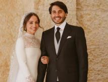 ابنة السيسي تثير الجدل في زفاف الأميرة إيمان