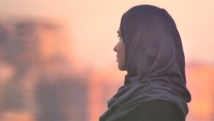 بين الحرية والجذور.. الحجاب والقلب الذي يريد أن يتحرر