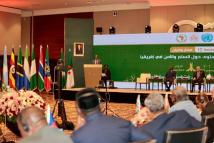 قادة أفريقيا يحذرون من مخاطر الانقلابات والإرهاب