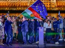 إلى أين تتجه المجر بعد سقوط أوربان؟