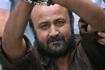 البرغوثي يتعرض لثلاثة اعتداءات داخل العزل الانفرادي