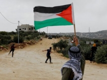 نواب ديمقراطيون يطالبون ترامب بالاعتراف بدولة فلسطين