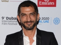 عمرو واكد يثير غضب مصر بعد تهديدات الجيش