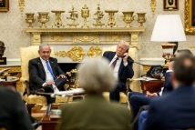 من "صفقة القرن" إلى "وصاية القرن".. غزة بين الاستسلام والوصاية الأميركية–الإسرائيلية