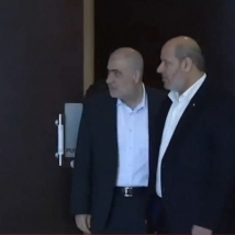 داخل الغرف السرّية للمفاوضات.. أسرار الليلة التي وُلد فيها اتفاق غزة