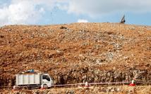 فساد ونفايات تهدد صيدا