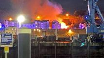 قتيل وأكثر من 10 مفقودين في انفجار في مبنى سكني في جزيرة جيرزي البريطانية