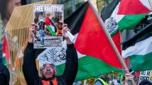 الآلاف يتظاهرون في وسط نيويورك دعمًا للفلسطينيين 