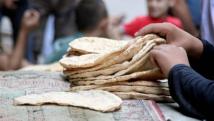 بين مطرقة الجفاف وسندان الاحتلال الأمريكي و"قسد" .. خبز السوريين بخطر