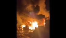 حريق ضخم في "بورة" للخشب في الشويفات