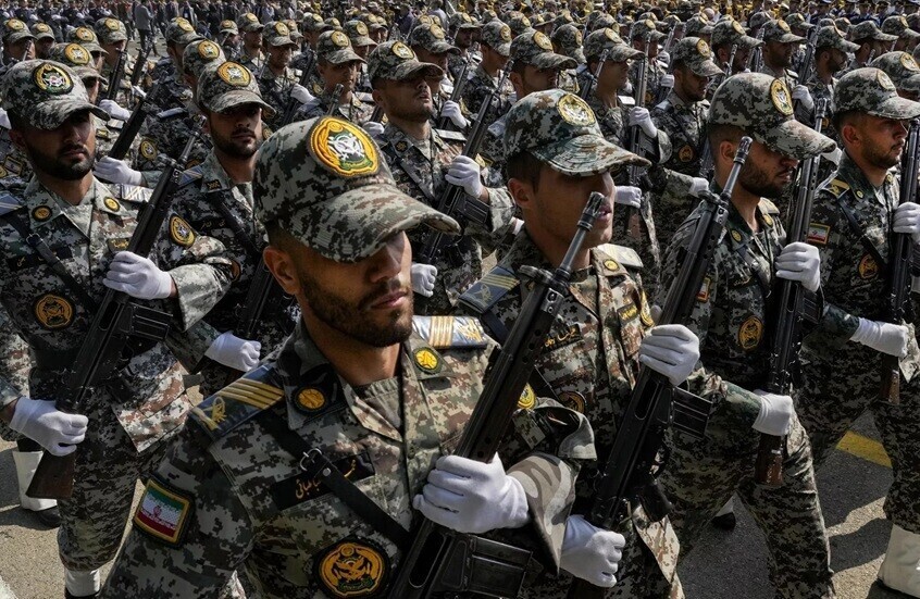 ما السيناريوهات المحتملة لمواجهة الحصار البحري؟