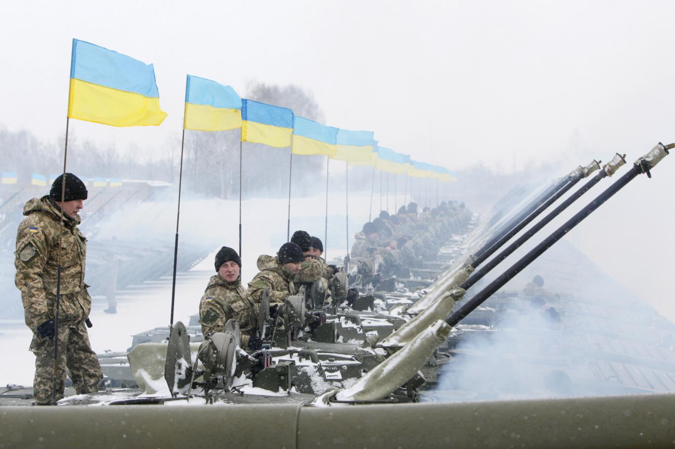 وزير الدفاع الأوكراني:لا "تحركات جوهرية" على حدود أوكرانيا وروسيا