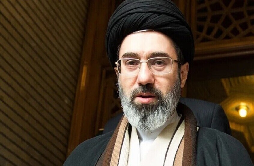 خامنئي يعقد أول اجتماع رسمي ويكشف شروطه لخفض التصعيد